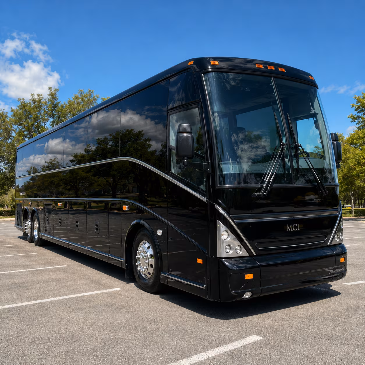 charter buses to saratoga race course and spac during summer season
