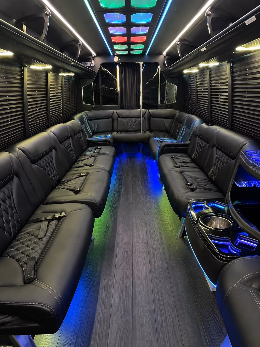 schenectady 20 passenger party bus interior